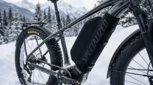 Illustration of a thermal sleeve protecting an e-bike battery from freezing Canadian winter temperatures.